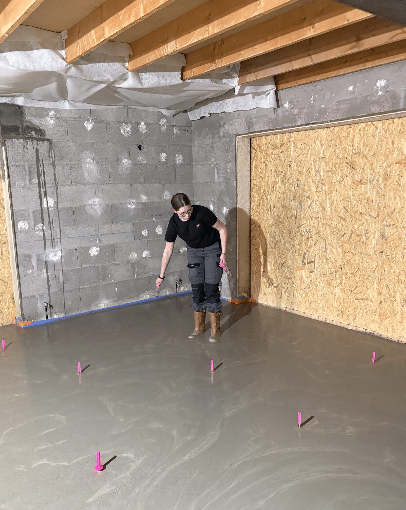 chape liquide ciment 2 Coulage d'une chape liquide anhydrite sur un chantier